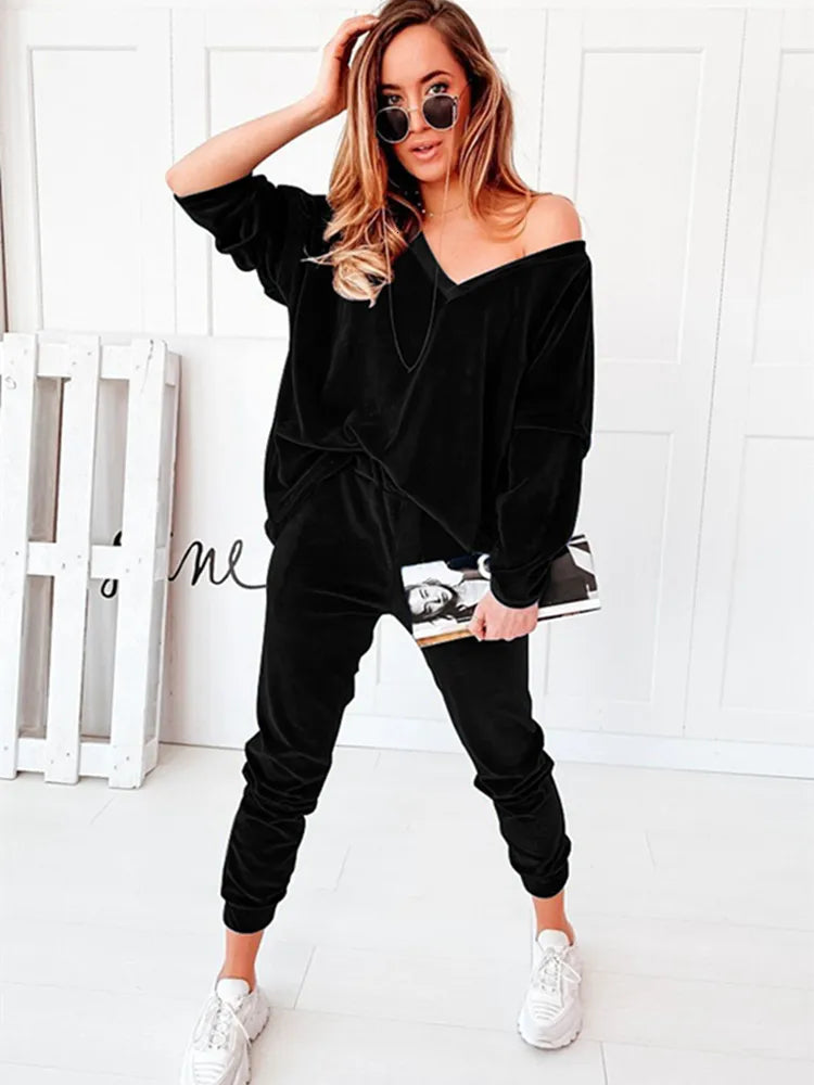 Women's Tracksuits Autumn Velvet Tracksuit Women Sets Two Piece Winter Velour Ladies Sweat Suit Outfits Sweatshirt Mujer Vetement Femme 230630