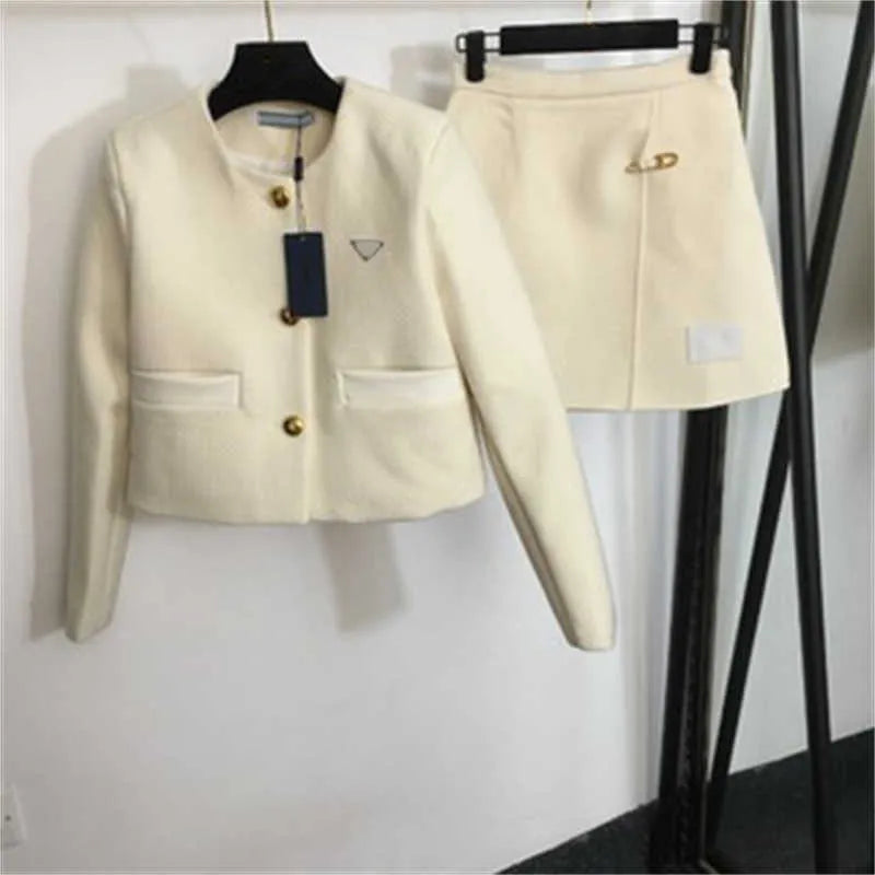 two piece set women designer womens clothing new tweed suit triangle label embellished round neck long sleeve jacket pin embellished skirt sets woman outfits