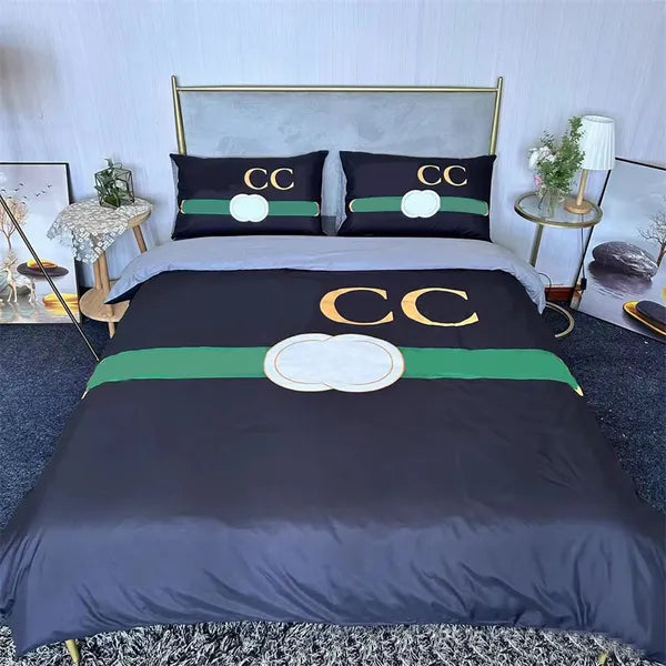 Brand Luxury Pattern Designer Bedding Sets 4pcs Set Golden Printed Twin Cotton High Quality Cover Bed Sheet Fashion Pillow Cases Cover