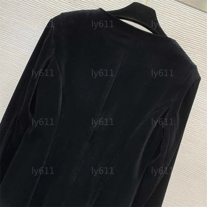 Party Dresses for Woman Designer Black Partydress Big Diamond Buckle Decoration Slim Fit Long Sleeved Veet Dress Vestidos Womens Clothes