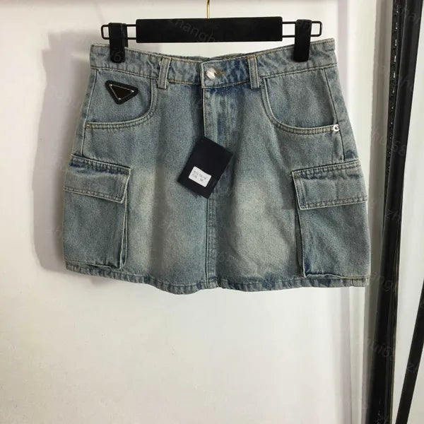 23ss designer Skirts women designer clothes New Fanjia Old Flower Letter Metal Decorative Buckle Wrap Hip Slim High Waist Denim Short Half Skirt Women clothes