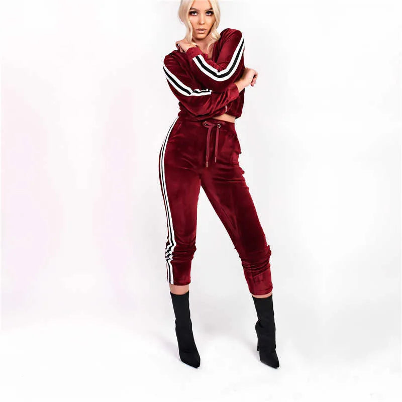 Women's Tracksuits New Arrival Womens Strip Spliced Velvet Tracksuit Winter Two Piece Set Top and Pants Full Sleeve Casual Velour Swea269o