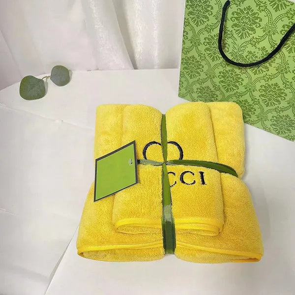 2022 Designer Bath Towel Set Coral Velvet Fashion Towels Face Towels Luxury Unisex Men Womens Wash Cloths G Towel 2208171D