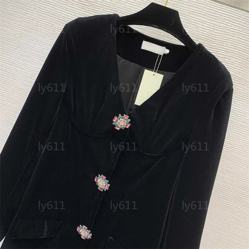 Party Dresses for Woman Designer Black Partydress Big Diamond Buckle Decoration Slim Fit Long Sleeved Veet Dress Vestidos Womens Clothes