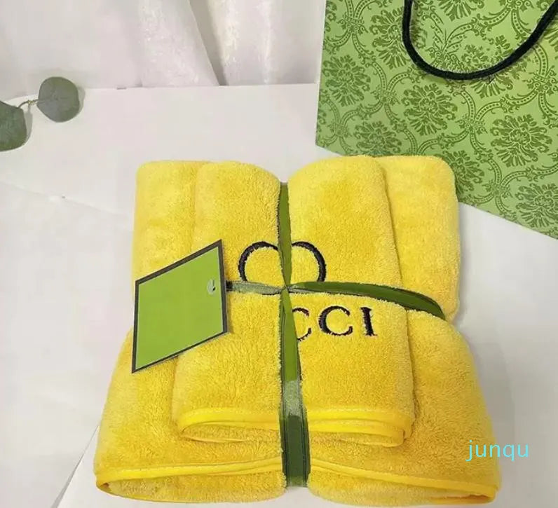 2022 Designer Bath Towel Set Coral Velvet Fashion Towels Face Towels Luxury Unisex Men Womens Wash Cloths G Towel 2208171D