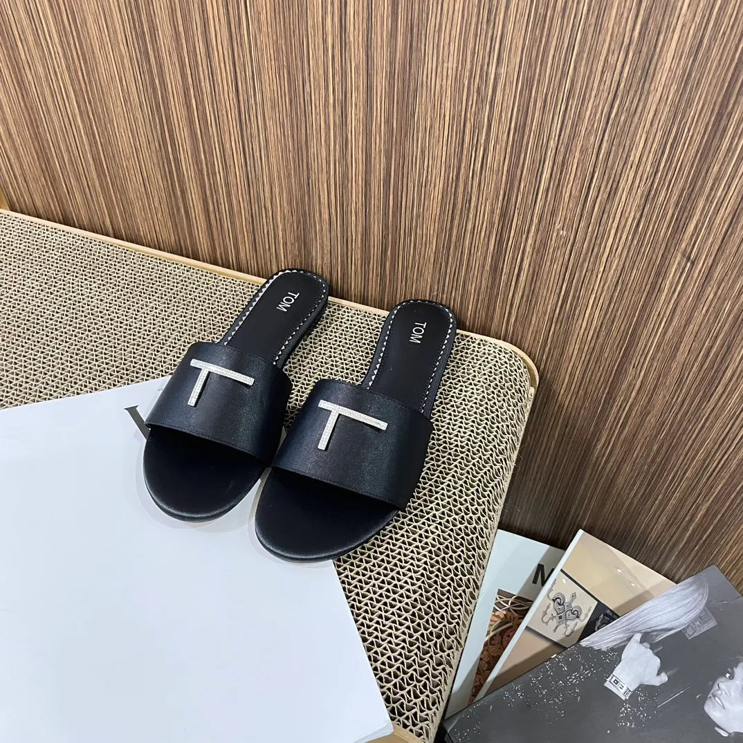 2024 New fashion Sandals Designer Women's tom black flip flop men ford miui Rubber Flat Sliders luxury sandale Hotel Mule Slide Summer mius loafer Beach Slipper