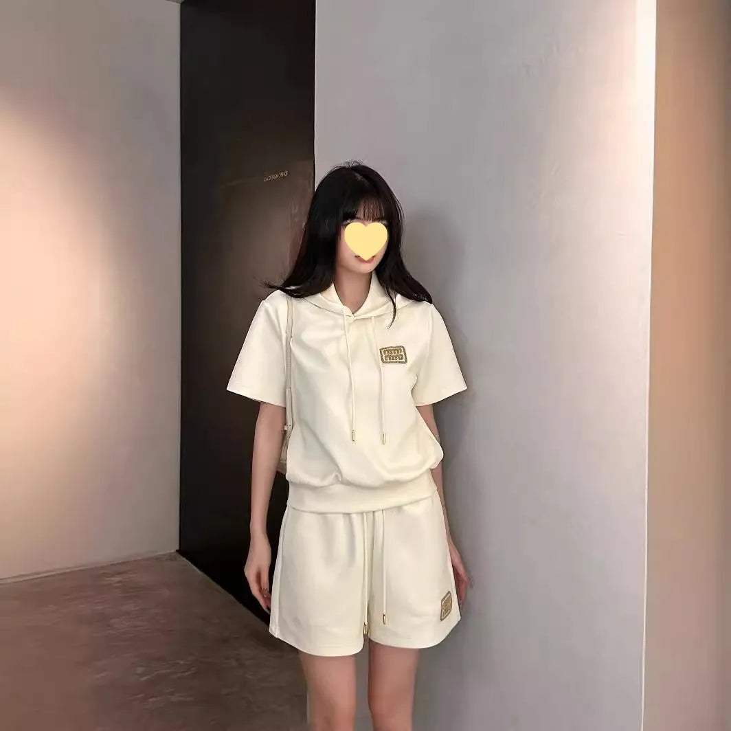 women designer clothes two piece set women miui 2024 New embroidered gold thread letter hooded short sleeved shorts set fashionable versatile