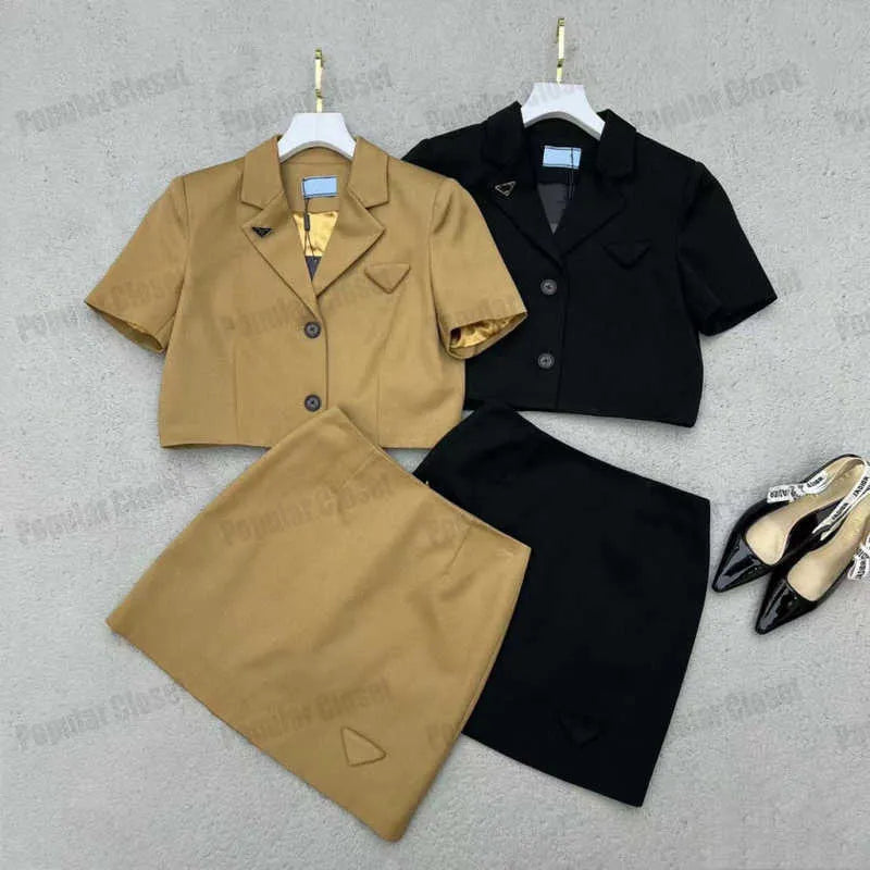 Prado Womens P Designers Top-quality Two Piece Sets Fashions Skirt Suit Jacket Stick Drill Letter Ladies Two Piece Sets Brown Black SML