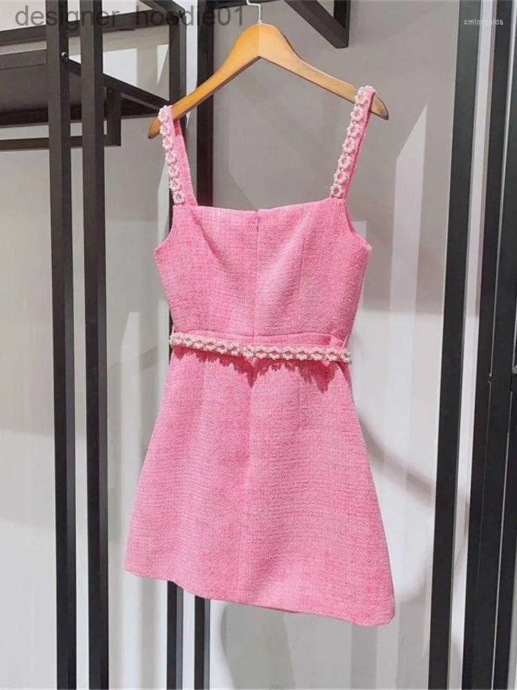 Basic Casual Dresses Casual Dresses Women's Bow Pink Tweed Sling Mini Dress 2023 Spring And Summer Sleeveless Slim Sexy Pearls Trim Short Robes All-match L230910