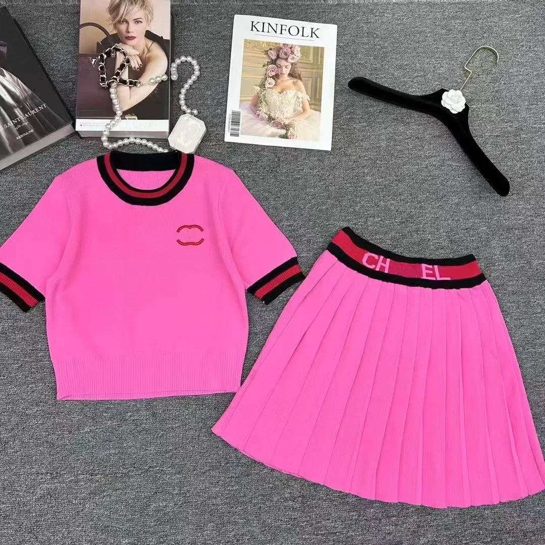 2024 designer summer new letter embroidery round neck short sleeve high quality knitwear + elastic waist pleated skirt two-piece set for women