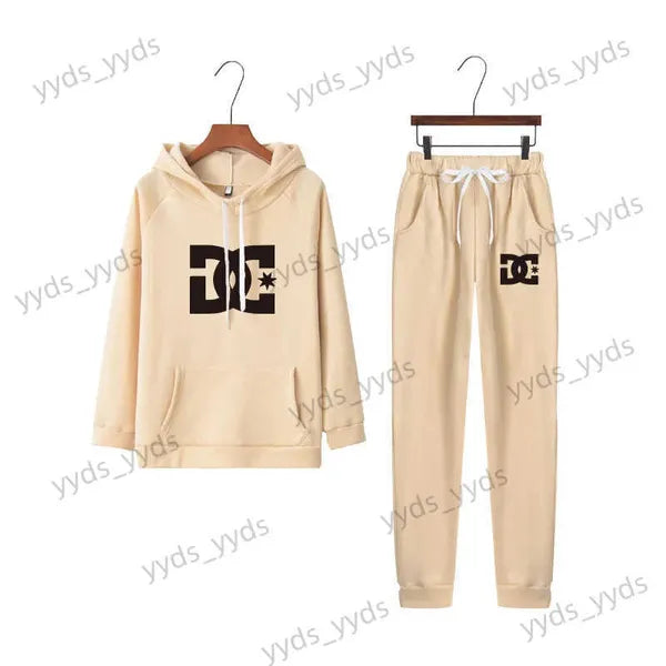 Women's Two Piece Pants 2023 New Printed Women's Tracksuit Solid Color Sports Style Hooded Hoodies +pants 2PCS Sets Clothing Windproof Woman Clothing T240124