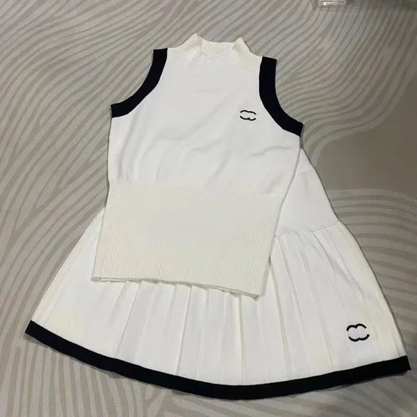 2024 Designer Paris Ladies Spring Summer 2 C letter embroidery sleeveless knit slim vest T-shirt + pleated skirt women outdoor golf leisure luxury two-piece set