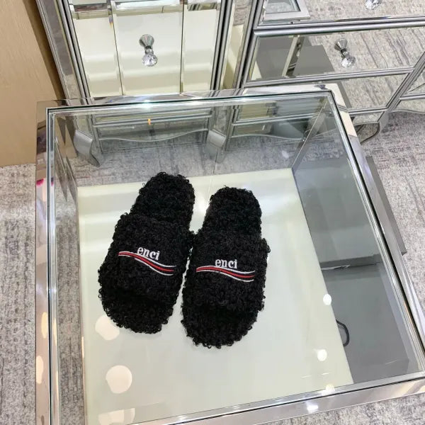 2024 New fashion Slippers fluffy sandale teddy bear womans vintage Slipper tazz Designer sandal house slides travel black Winter flat fuzzy outdoors Casual Shoe box