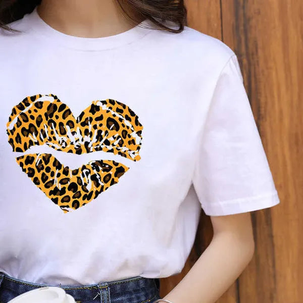 2024 Designer Womens T-shirt Plus Size S-3xl Short Sleeve Tops Tshirt Leopard Lips Print Crew Neck Tee Shirts Crop Top Summer Clothes Female Casual Streetwear T Shirt