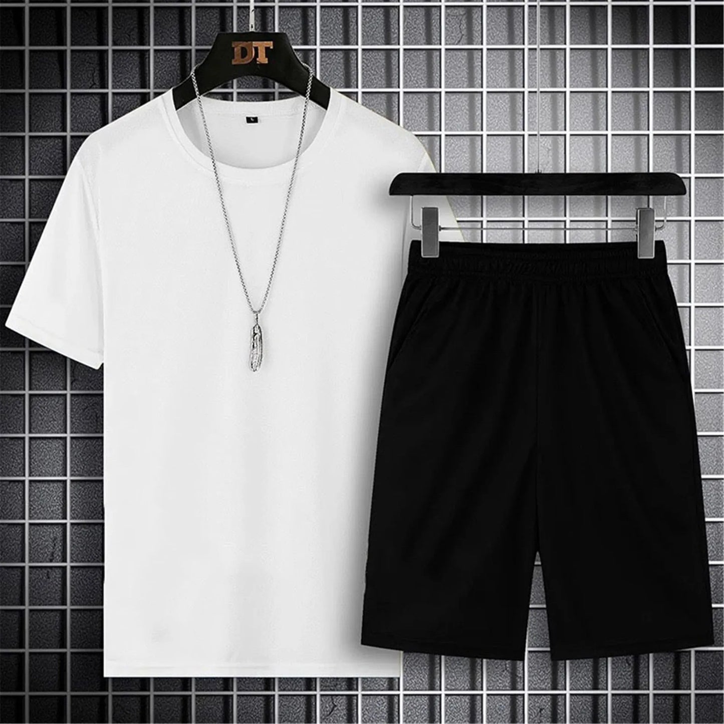 Fashion Summer Men's Tracksuits Short Sleeve Shorts Suit 2 Piece Set 2022 Classic Men's T-Shirt Beach Pants 2pcs Sports Casual Suits