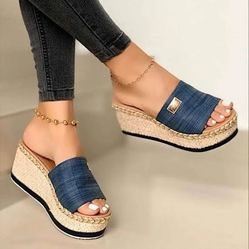 Womens High Heels Sandal Thick Bottom Casual Shoes Ladies Leisure Summer Wedges Sandals Woman Shoes Women Platform Mules Slipper 220406