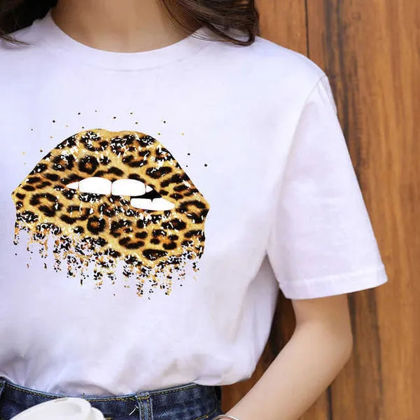 2024 Designer Womens T-shirt Plus Size S-3xl Short Sleeve Tops Tshirt Leopard Lips Print Crew Neck Tee Shirts Crop Top Summer Clothes Female Casual Streetwear T Shirt