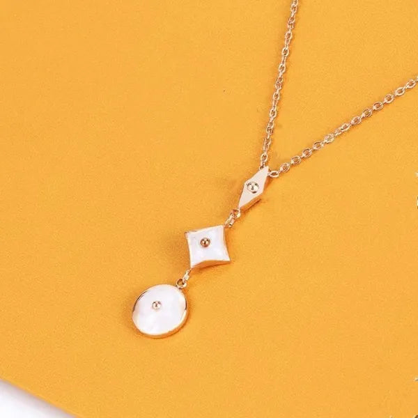 Designer jewelry necklaces women silver pendent mens necklace womens pendants necklaces ladies chains luxury jewlery girlfriend accessories wholesale L2