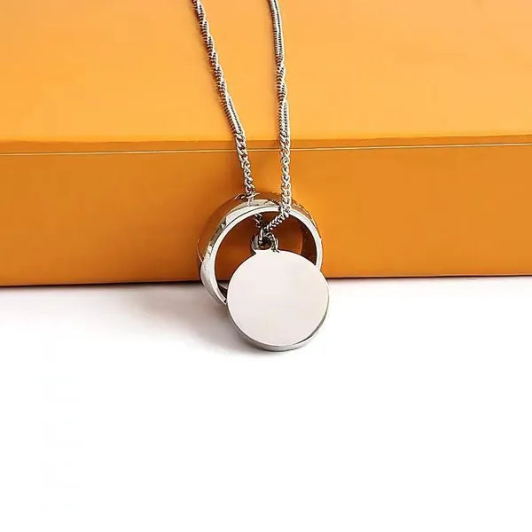 Designer jewelry necklaces women silver pendent mens necklace womens pendants necklaces ladies chains luxury jewlery girlfriend accessories wholesale L2