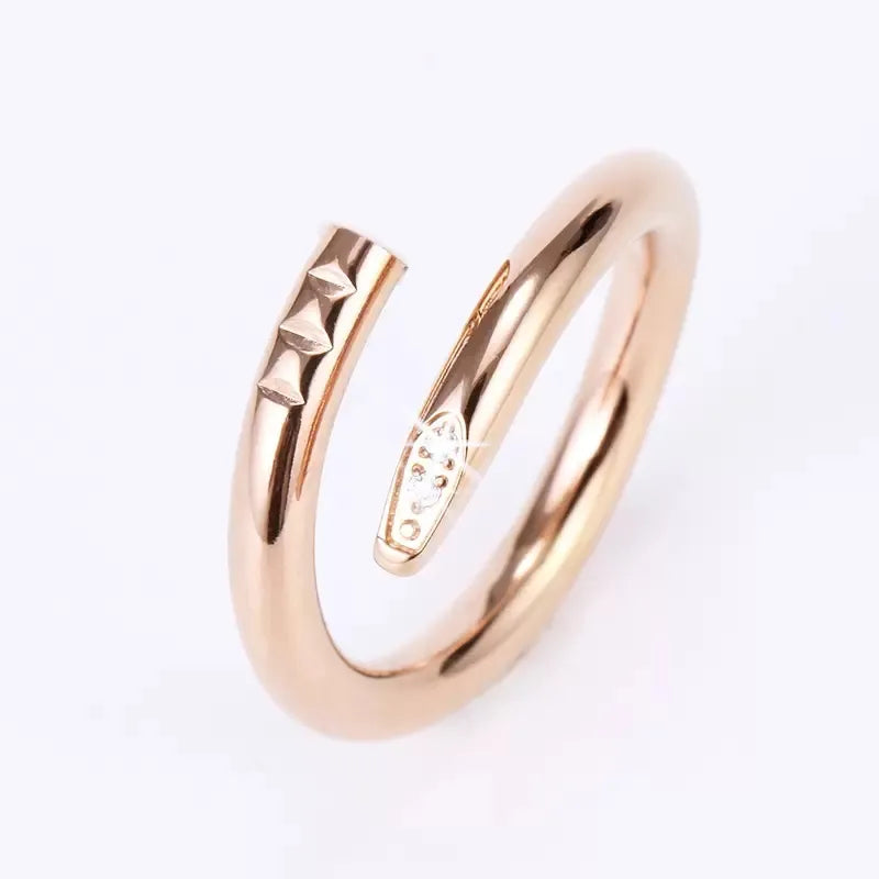 Band Nail Ring Love Ring Designer Jewelry Titanium Steel Rose Gold Silver Diamond Fashion Classic designer rings for Women woman Couples Lover Wedding Engagement