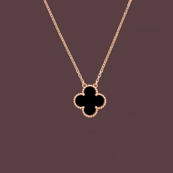 Fashion Pendant Necklaces for women Elegant 4/Four Leaf Clover locket Necklace Highly Quality Choker chains Designer Jewelry 18K Plated gold girls Gift